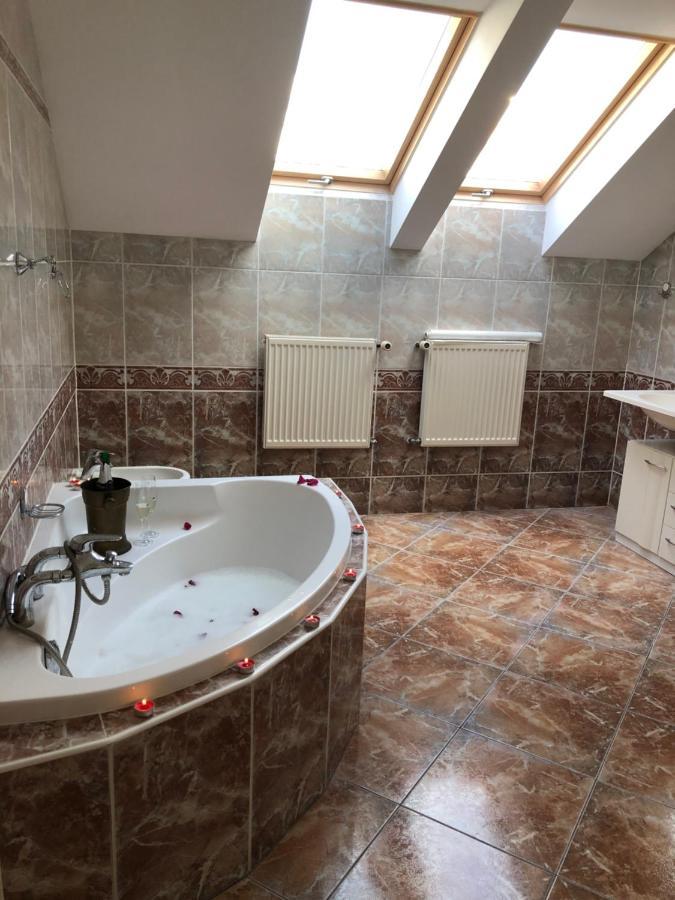 Apartament W Centrum Kolobrzegu Buitenkant foto
