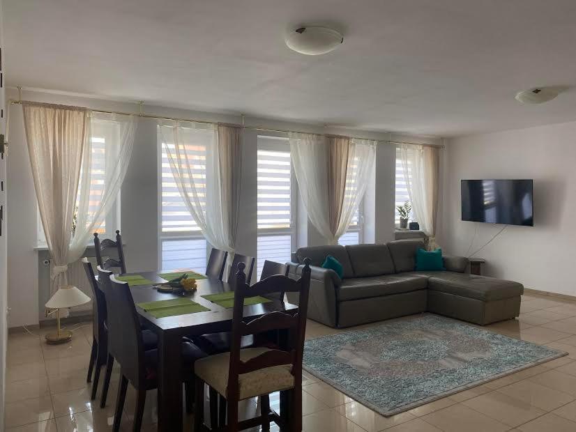 Apartament W Centrum Kolobrzegu Buitenkant foto